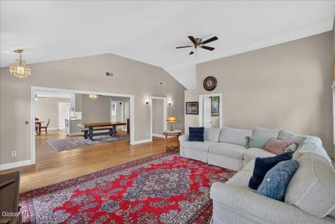 55 Hunting Road Albany NY 12205