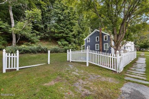 7 N Union Street Cambridge NY 12816