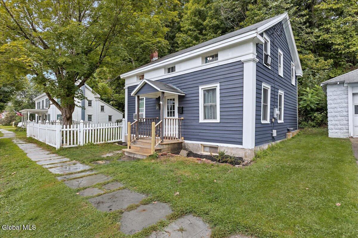 7 N Union Street Cambridge NY 12816