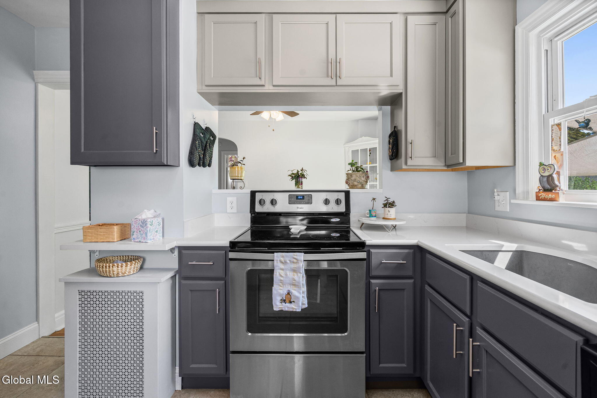 1825 Van Cortland Street Schenectady NY 12303