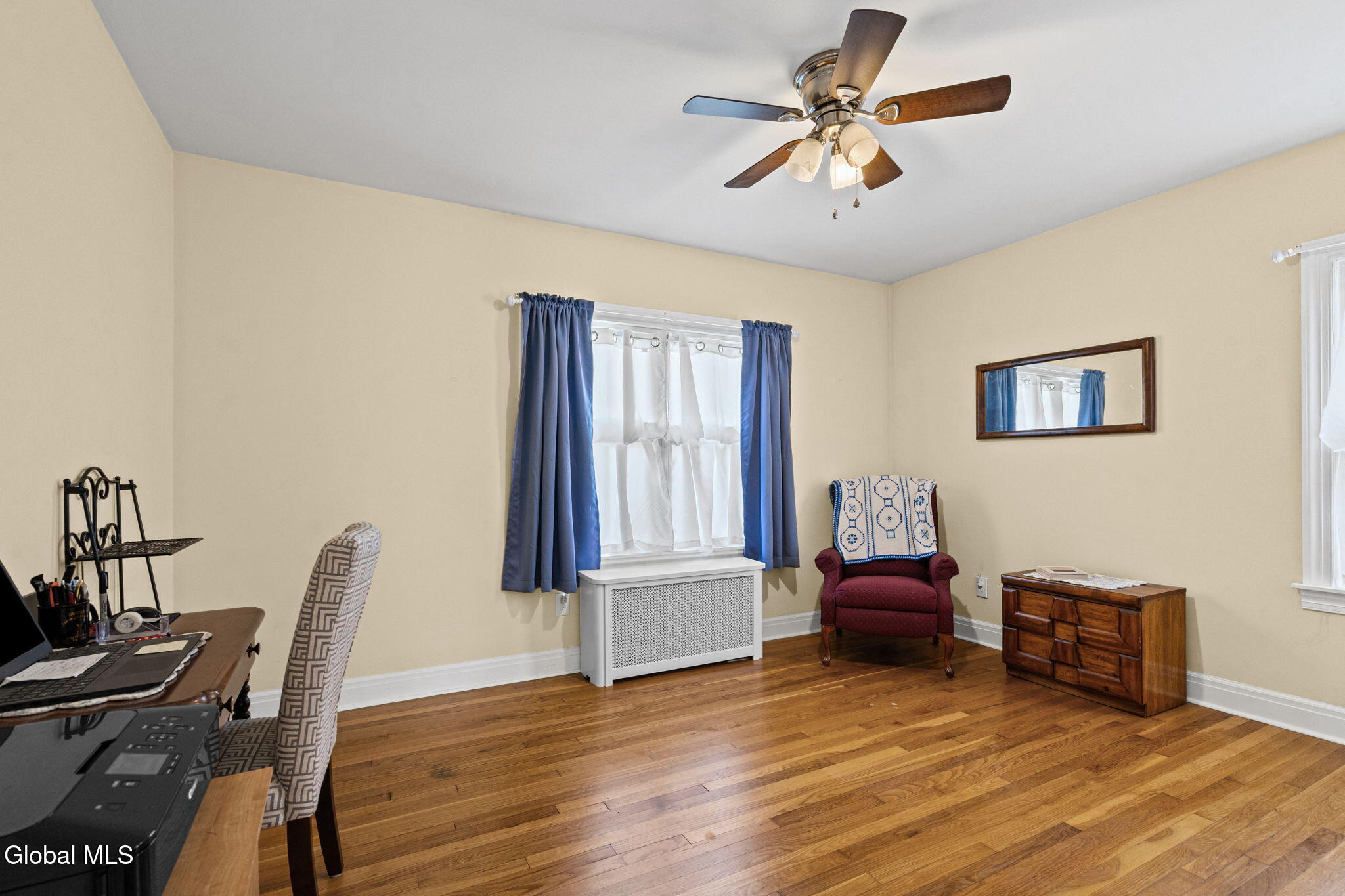 1825 Van Cortland Street Schenectady NY 12303