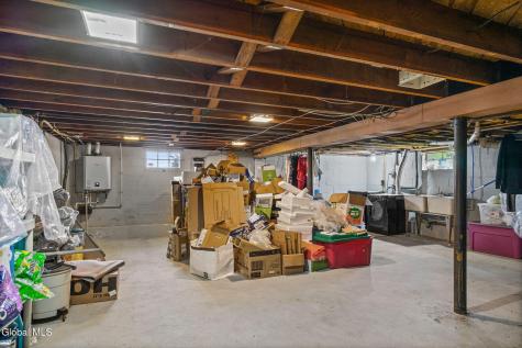 1825 Van Cortland Street Schenectady NY 12303