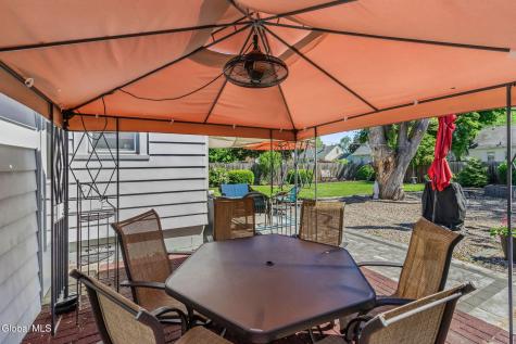 1825 Van Cortland Street Schenectady NY 12303