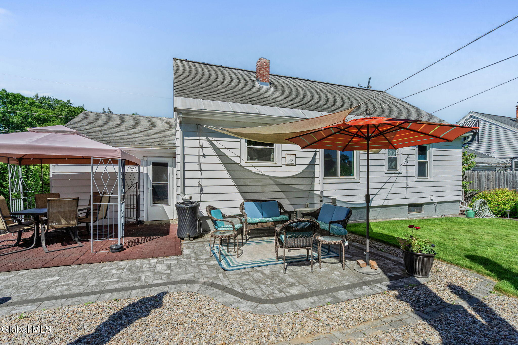 1825 Van Cortland Street Schenectady NY 12303