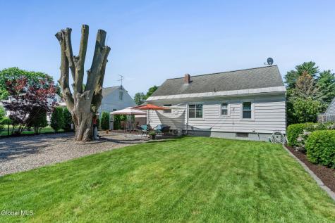 1825 Van Cortland Street Schenectady NY 12303