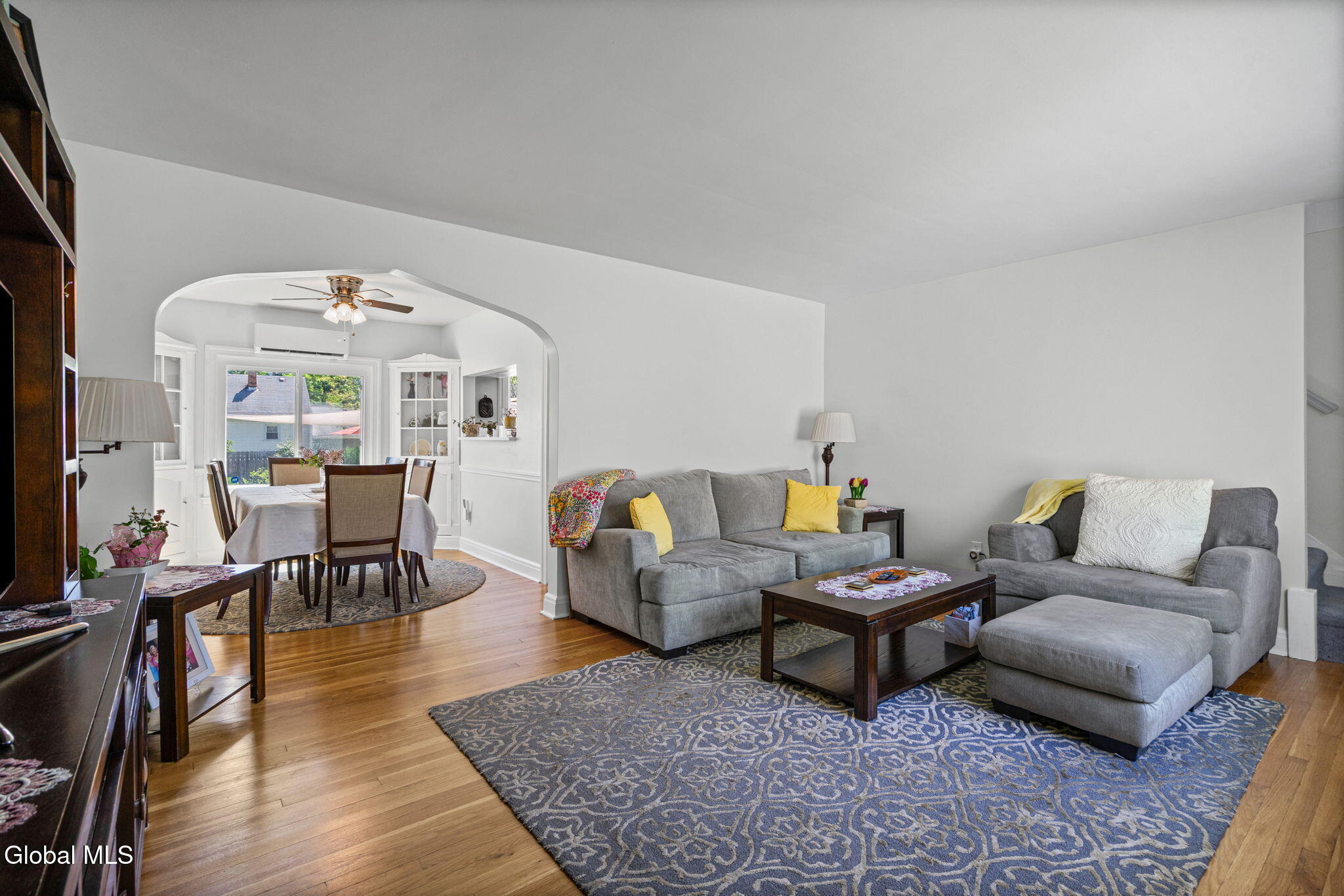 1825 Van Cortland Street Schenectady NY 12303