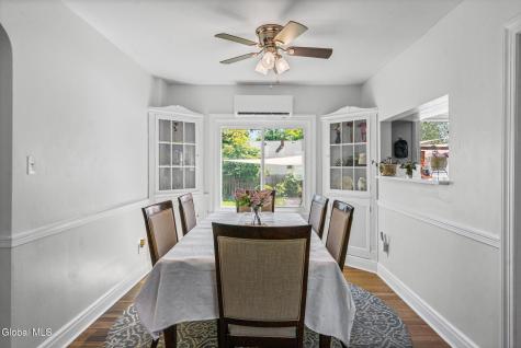 1825 Van Cortland Street Schenectady NY 12303