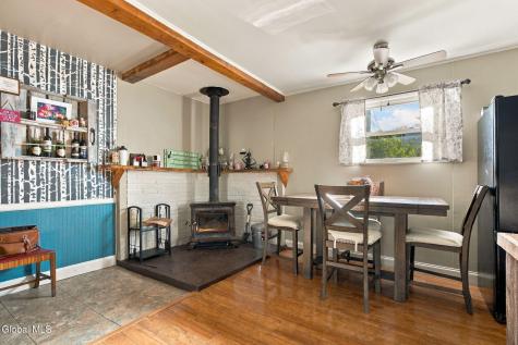 2504 Augustine Avenue Schenectady NY 12306