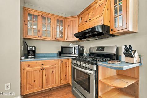 2504 Augustine Avenue Schenectady NY 12306