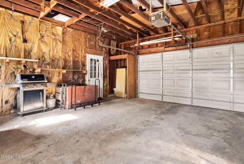 2504 Augustine Avenue Schenectady NY 12306