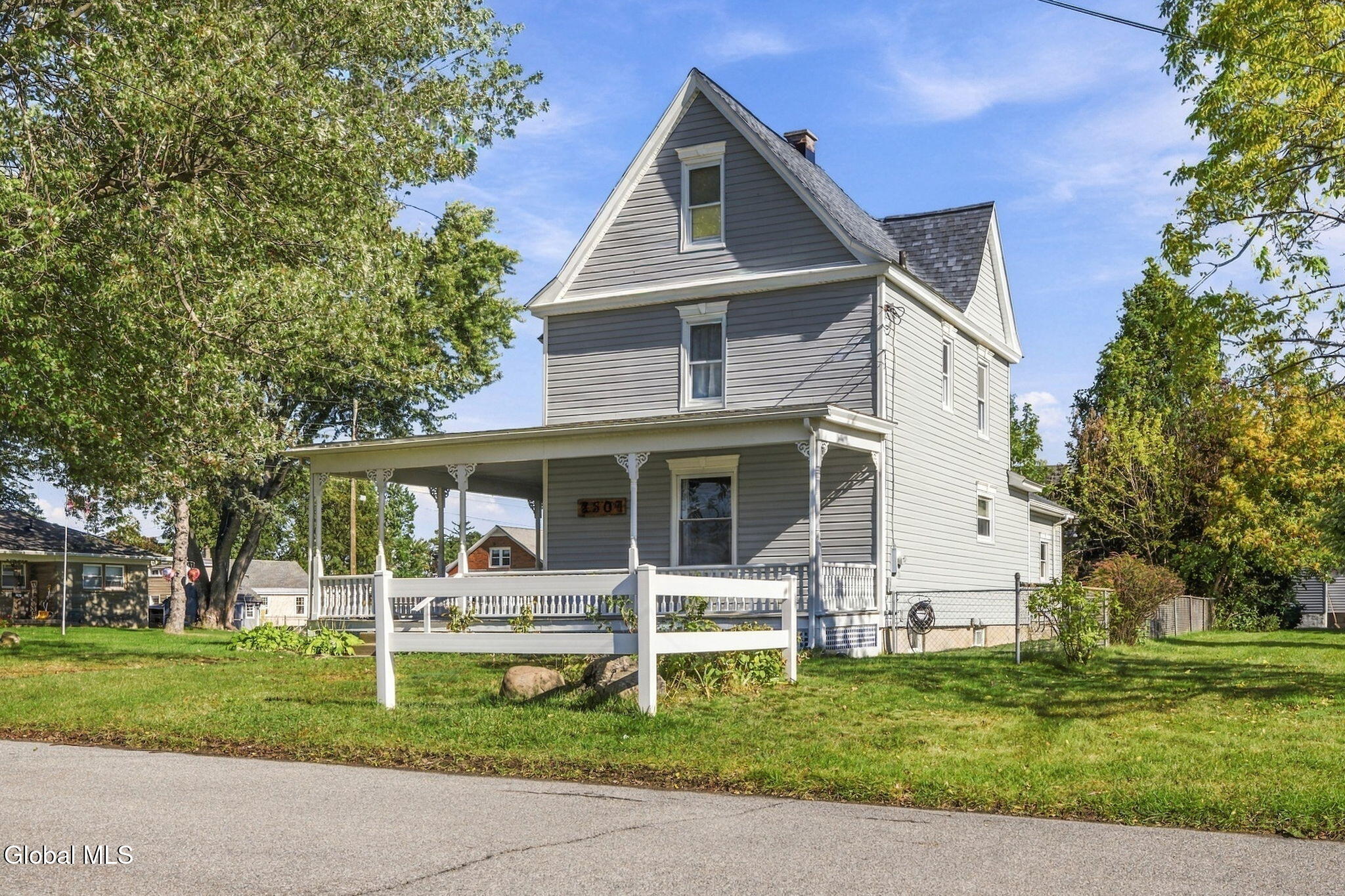 2504 Augustine Avenue Schenectady NY 12306