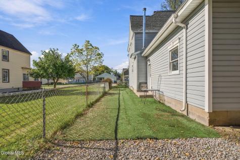 2504 Augustine Avenue Schenectady NY 12306