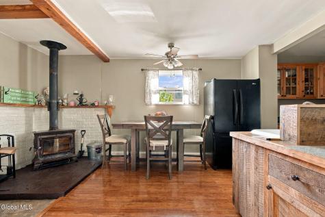 2504 Augustine Avenue Schenectady NY 12306