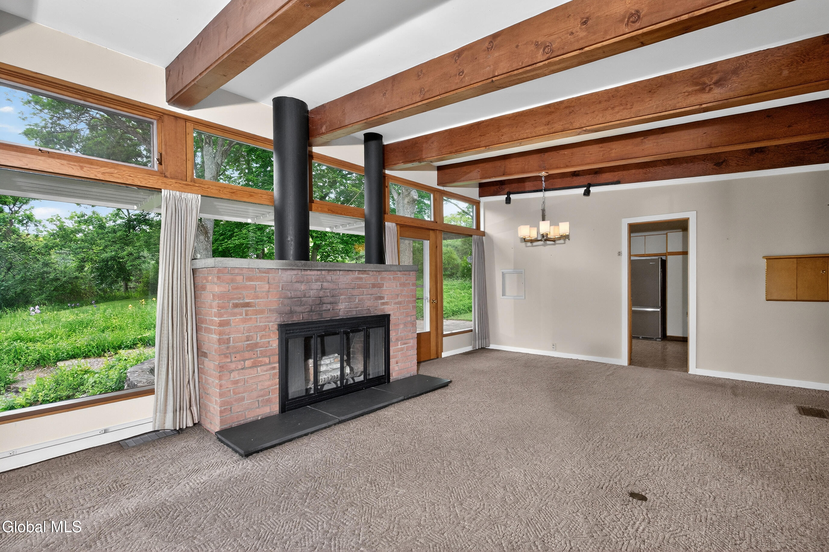 323 Oakridge Drive Schenectady NY 12306