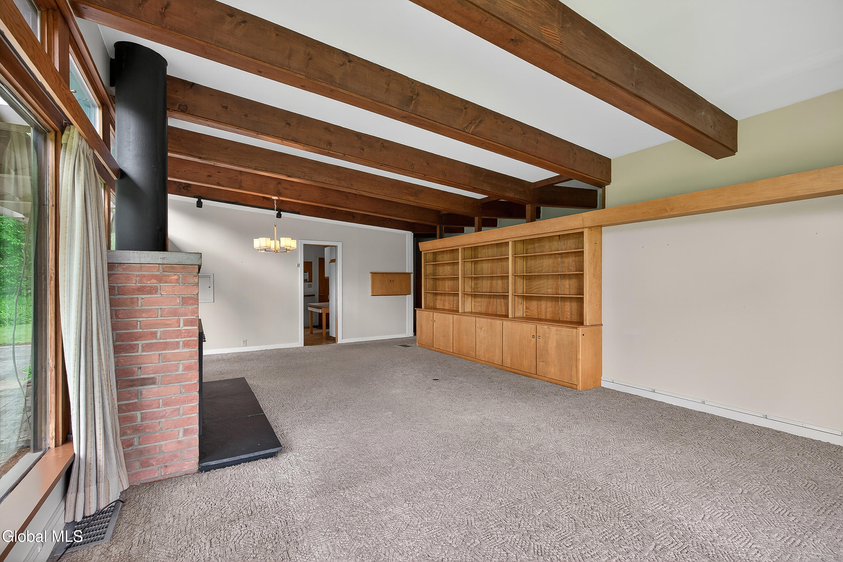 323 Oakridge Drive Schenectady NY 12306
