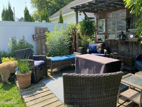 191 Brookside Avenue Amsterdam NY 12010
