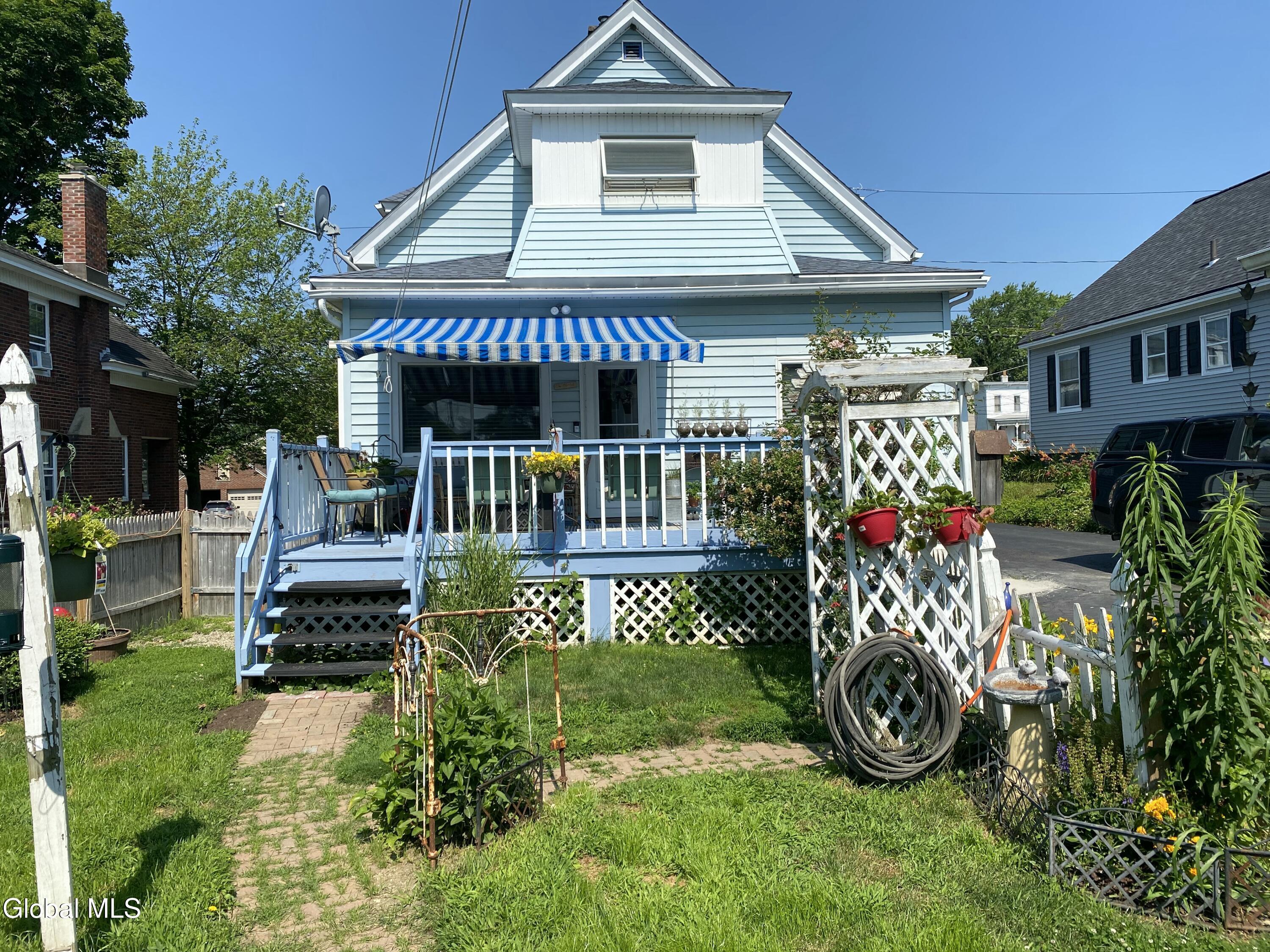 191 Brookside Avenue Amsterdam NY 12010