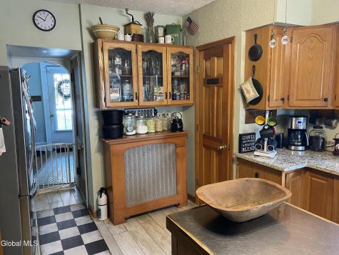 191 Brookside Avenue Amsterdam NY 12010