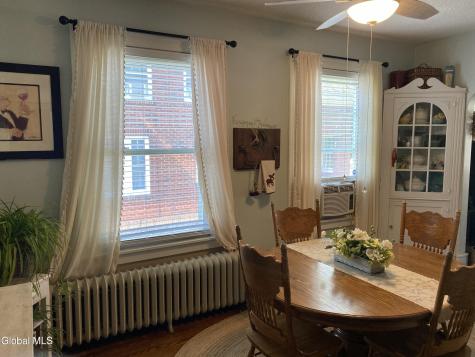 191 Brookside Avenue Amsterdam NY 12010