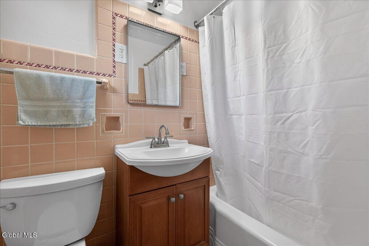 227 Sugar Hill Road Rexford NY 12148