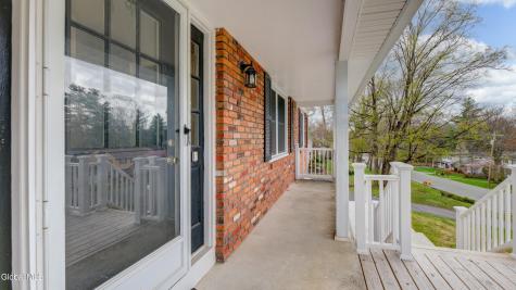 8 Pinewood Drive Glenville NY 12302