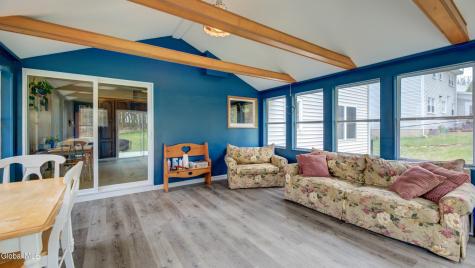 8 Pinewood Drive Glenville NY 12302