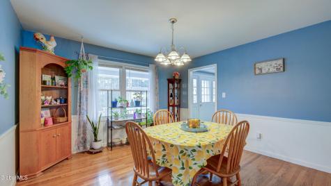 8 Pinewood Drive Glenville NY 12302