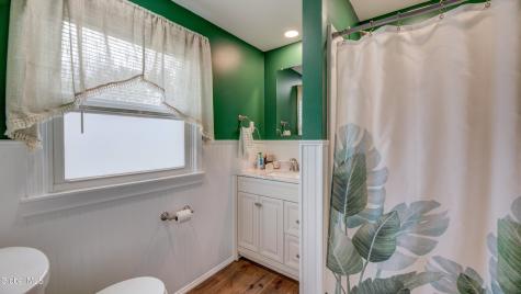 8 Pinewood Drive Glenville NY 12302
