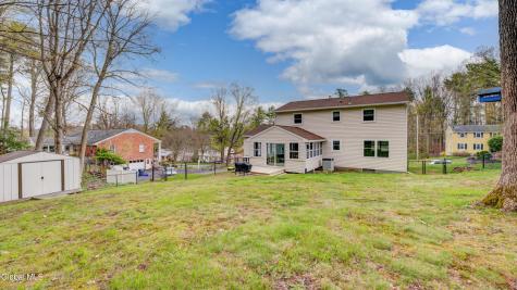8 Pinewood Drive Glenville NY 12302