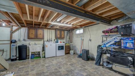 8 Pinewood Drive Glenville NY 12302