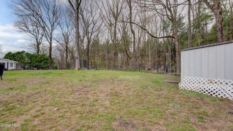 8 Pinewood Drive Glenville NY 12302