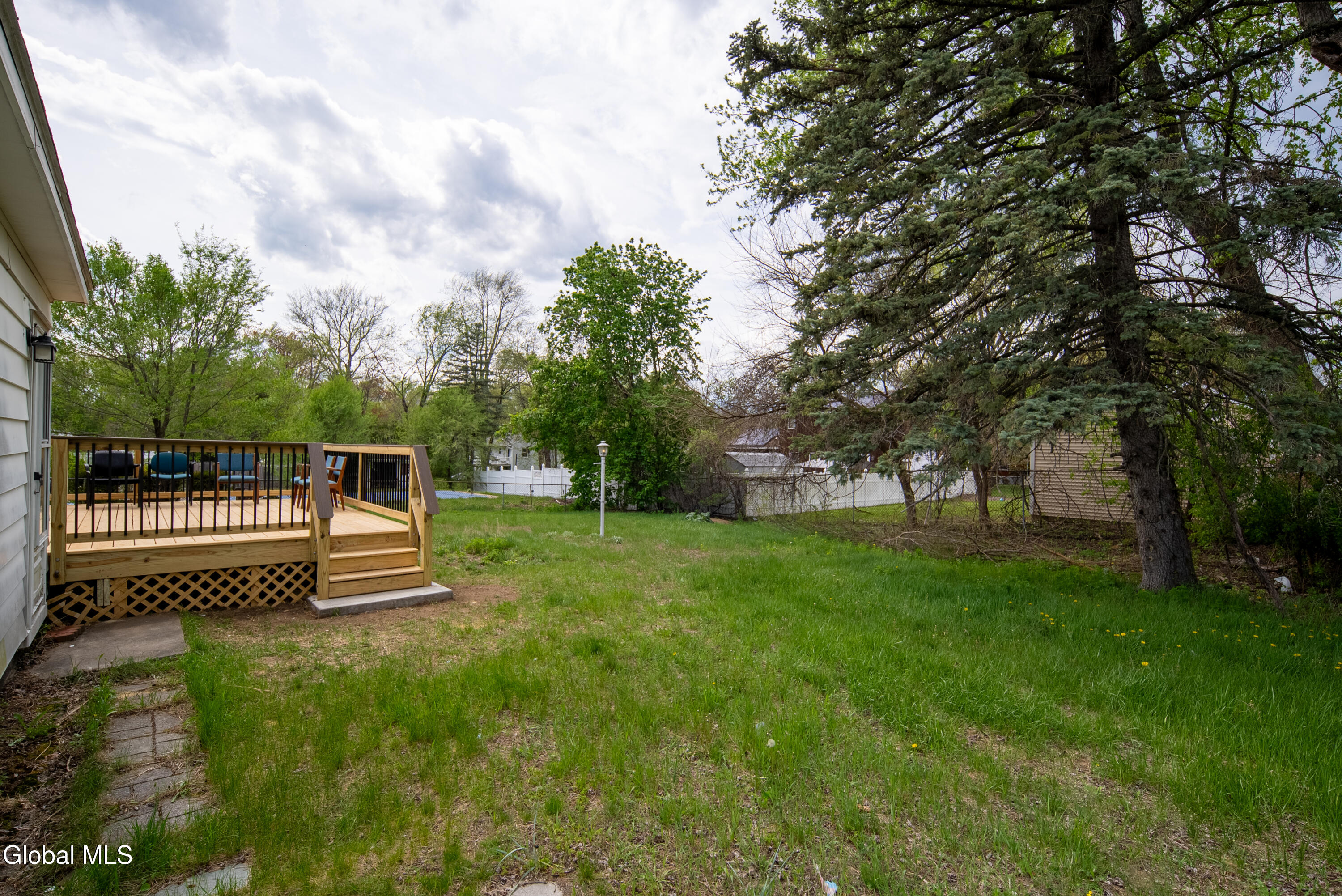 115 S Arrow Street Schenectady NY 12304