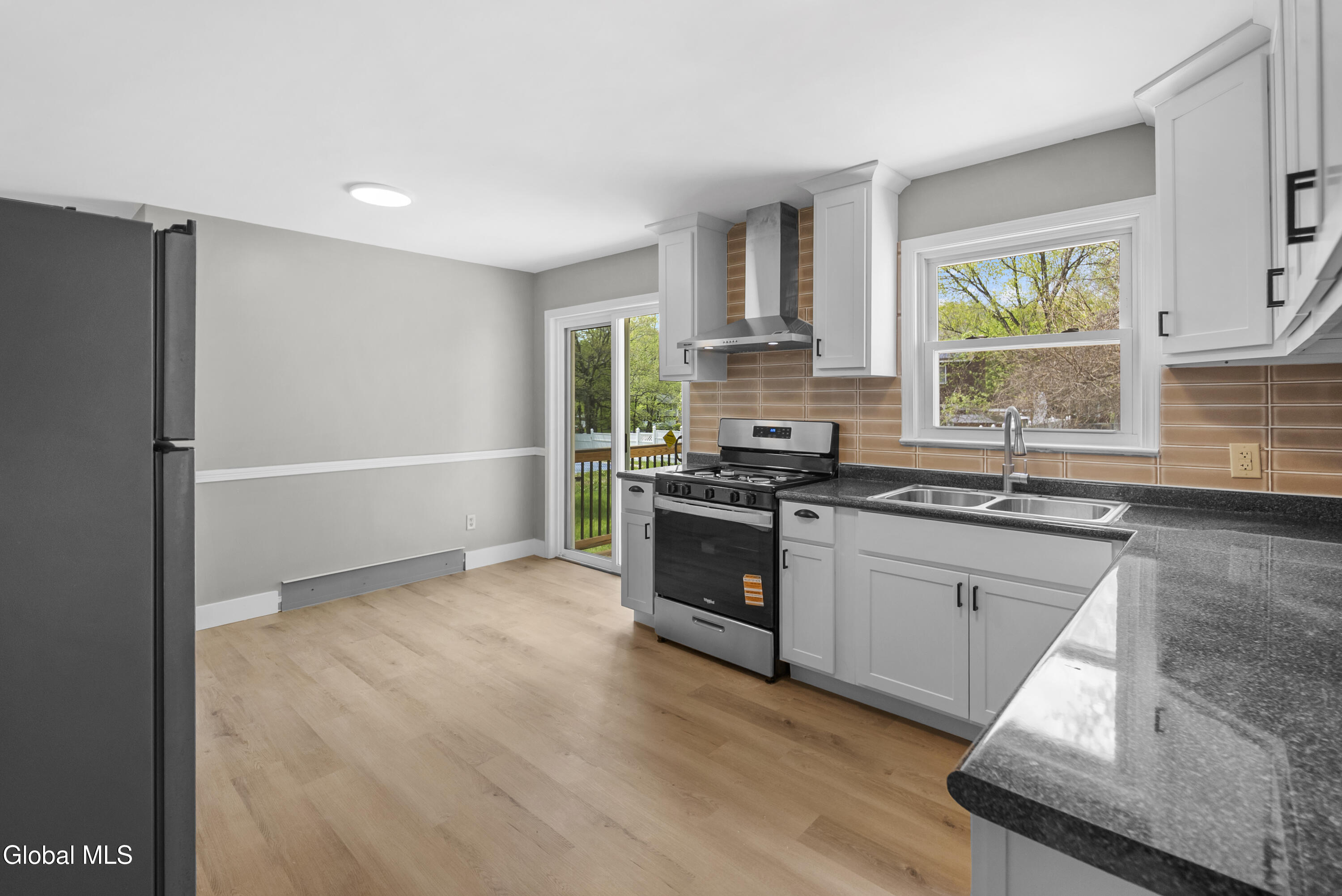 115 S Arrow Street Schenectady NY 12304
