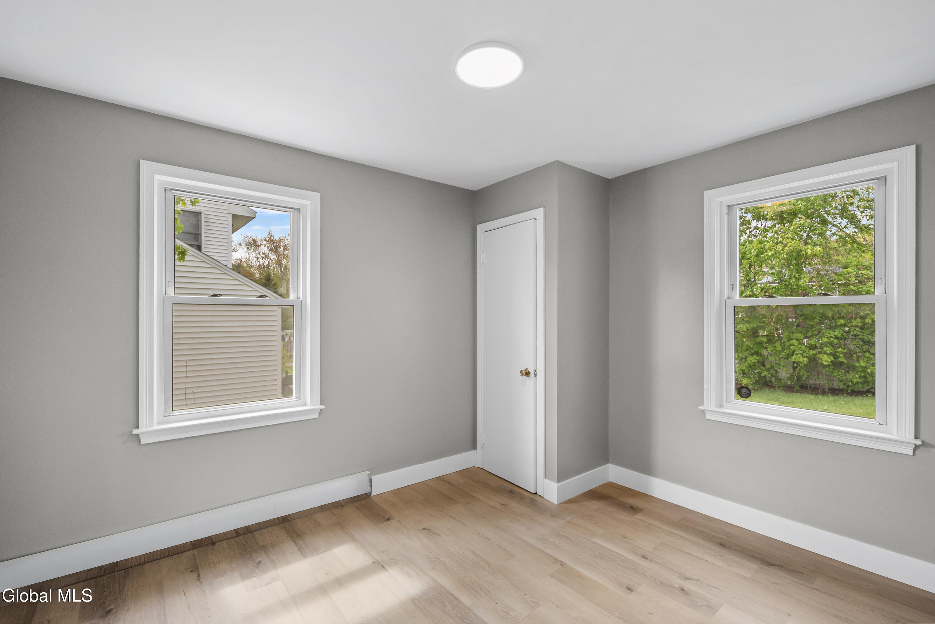 115 S Arrow Street Schenectady NY 12304