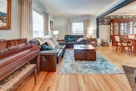 123 Second Avenue Gloversville NY 12078