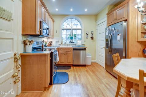 123 Second Avenue Gloversville NY 12078