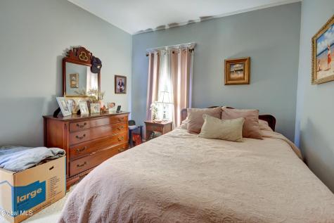 123 Second Avenue Gloversville NY 12078