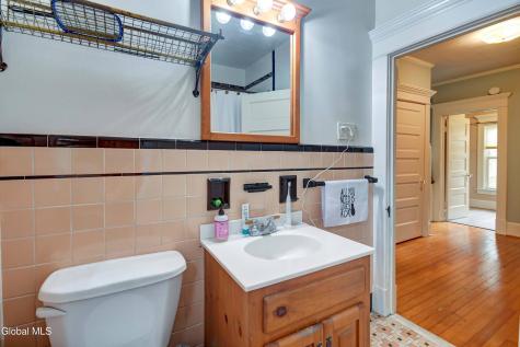 123 Second Avenue Gloversville NY 12078