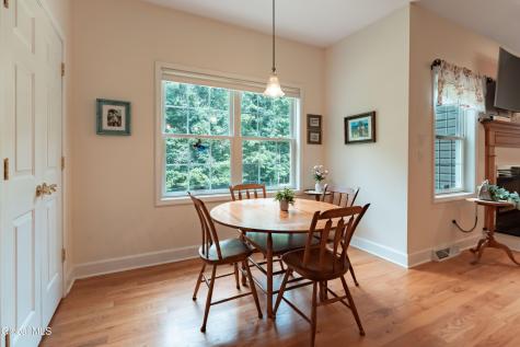 63 Chadwycke Court Valatie NY 12184