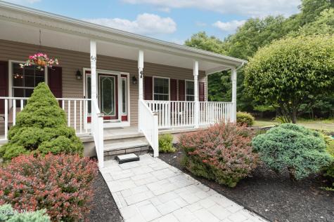 63 Chadwycke Court Valatie NY 12184