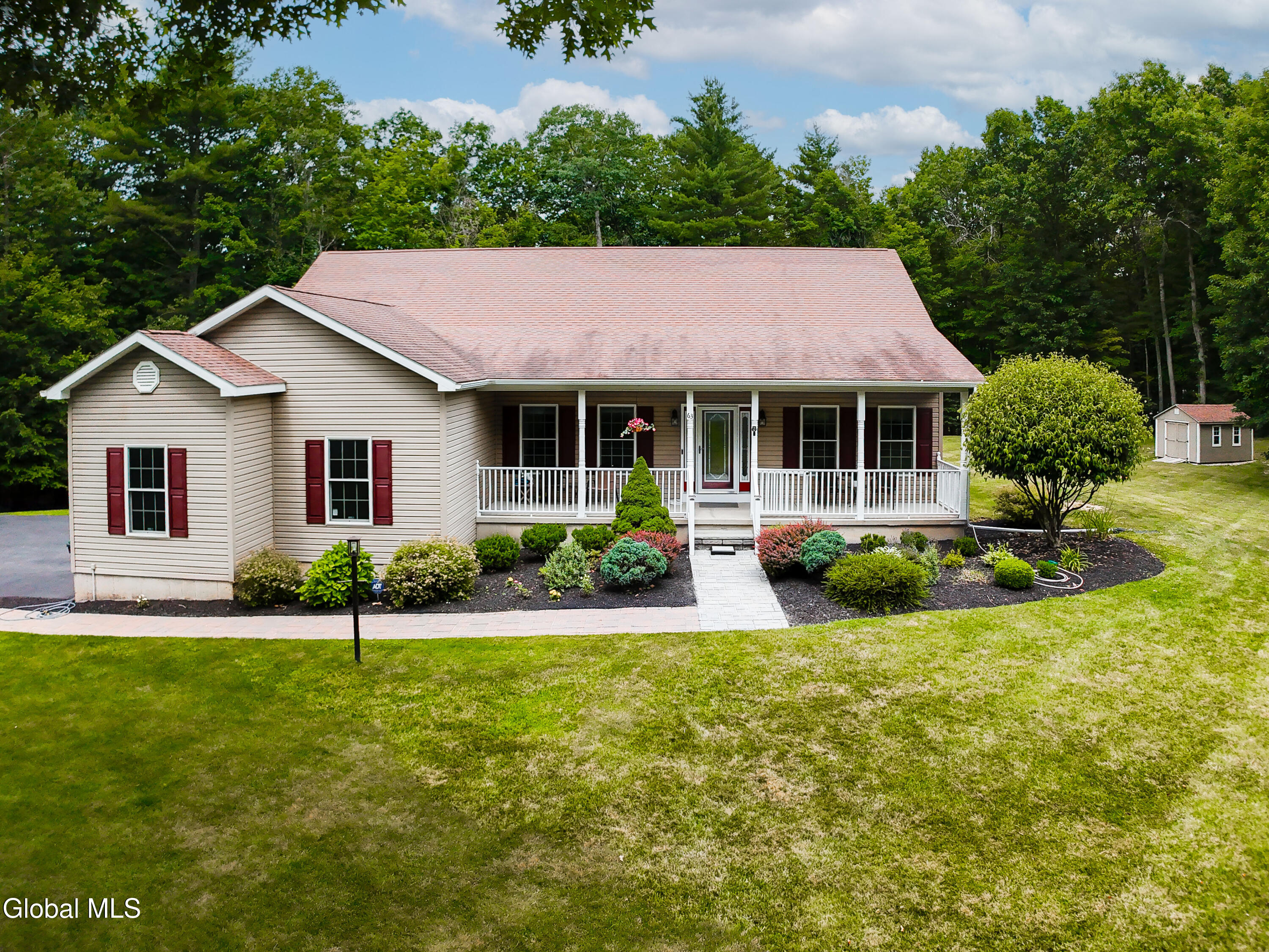 63 Chadwycke Court Valatie NY 12184