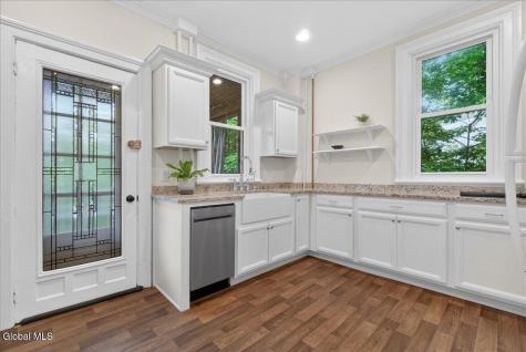 121 Maple Avenue Troy NY 12180