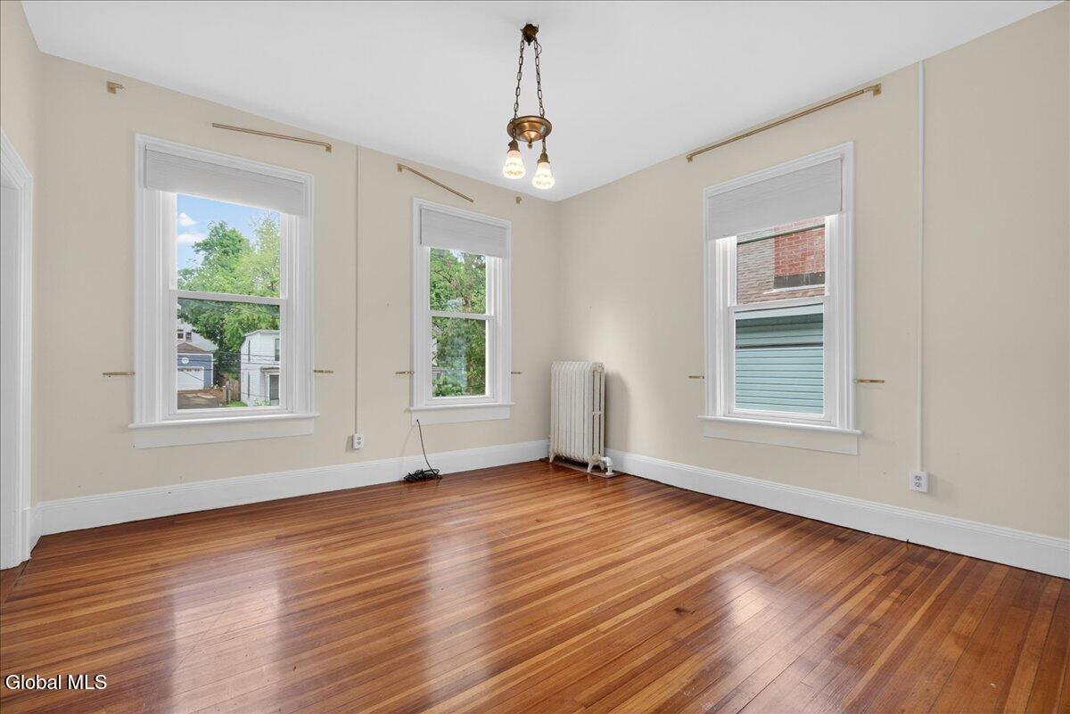 121 Maple Avenue Troy NY 12180