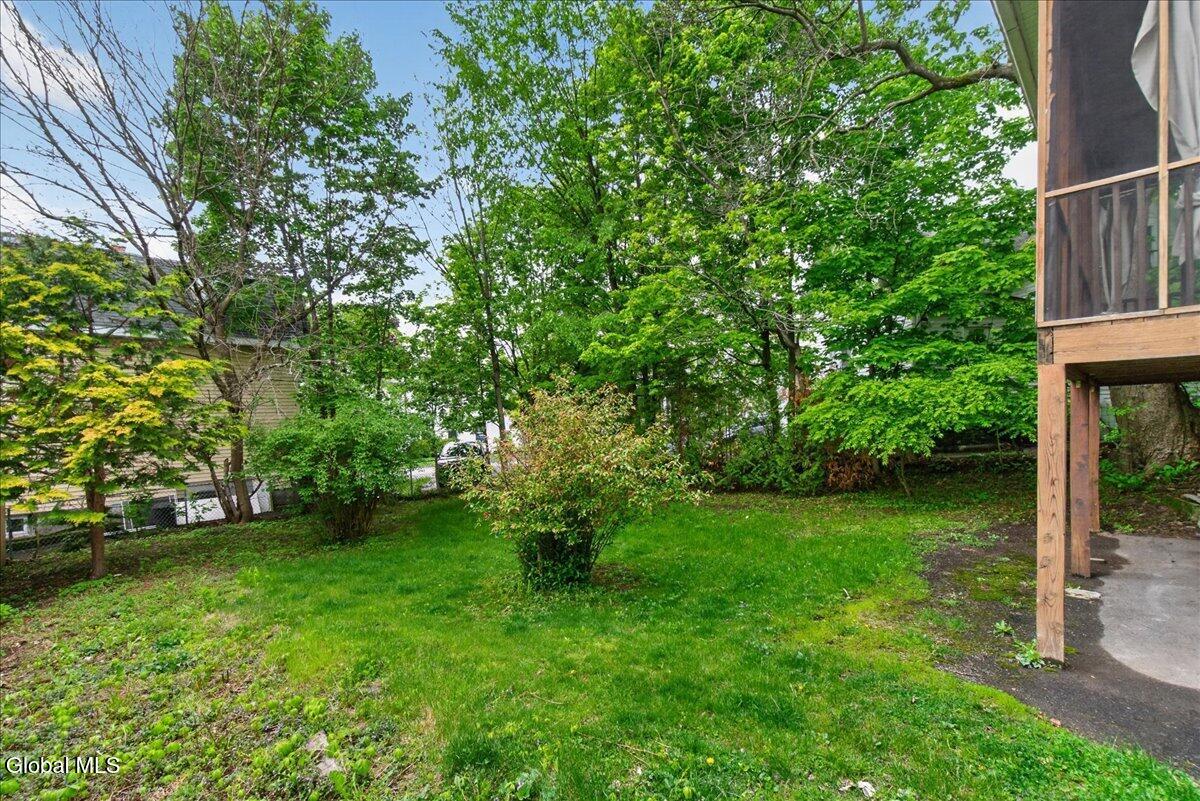 121 Maple Avenue Troy NY 12180