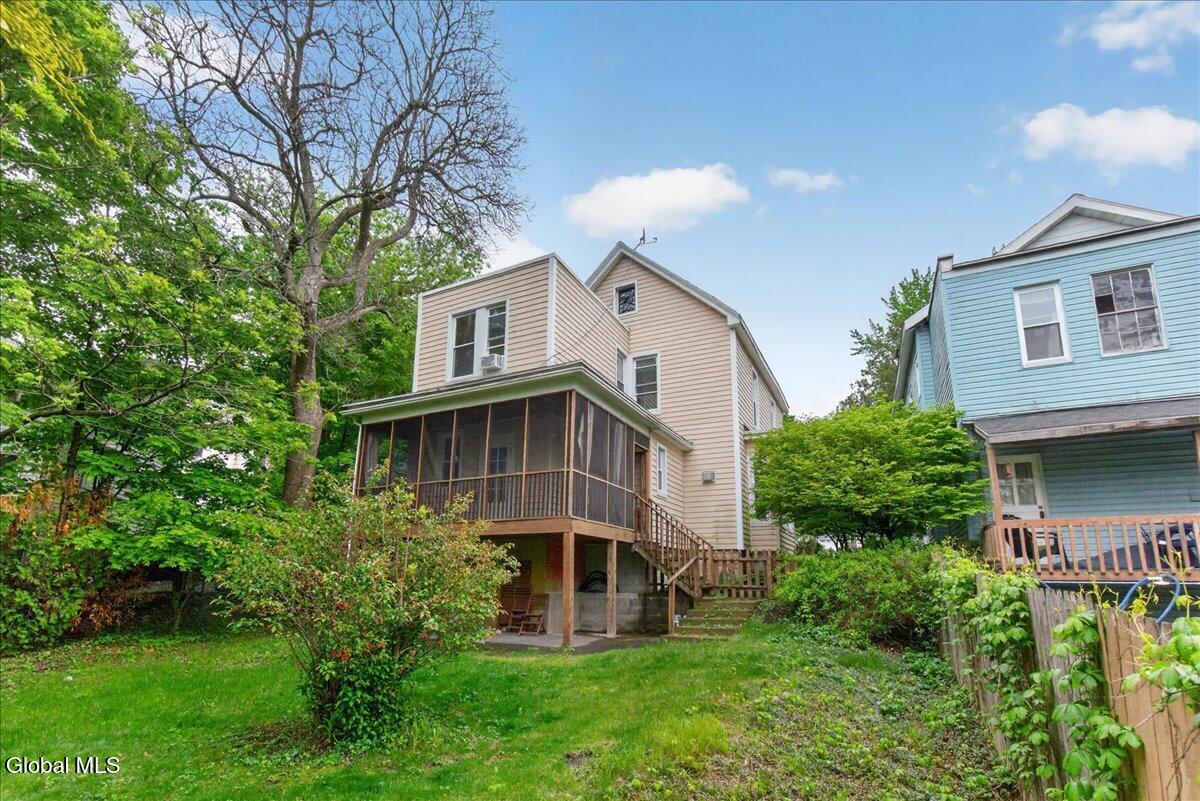 121 Maple Avenue Troy NY 12180