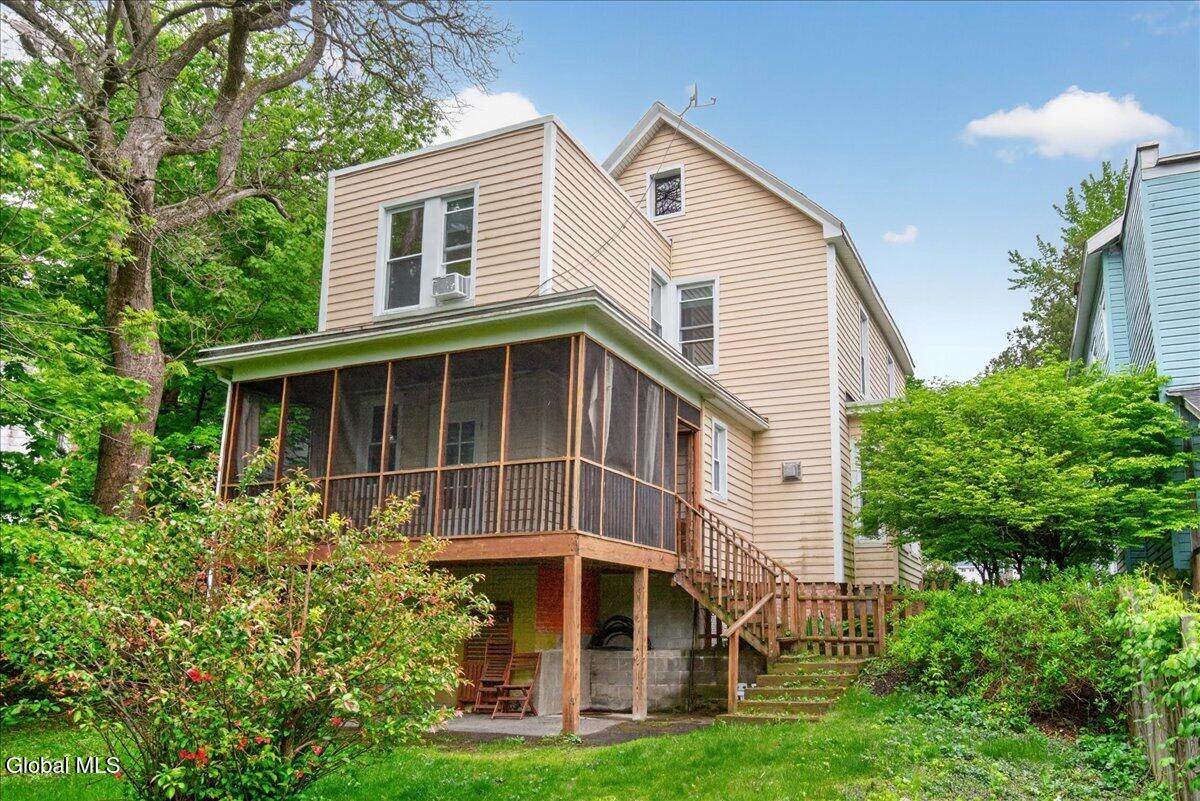 121 Maple Avenue Troy NY 12180