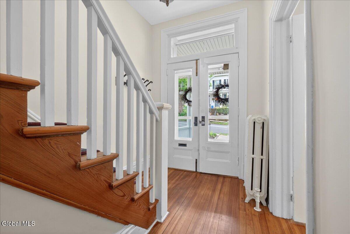 121 Maple Avenue Troy NY 12180