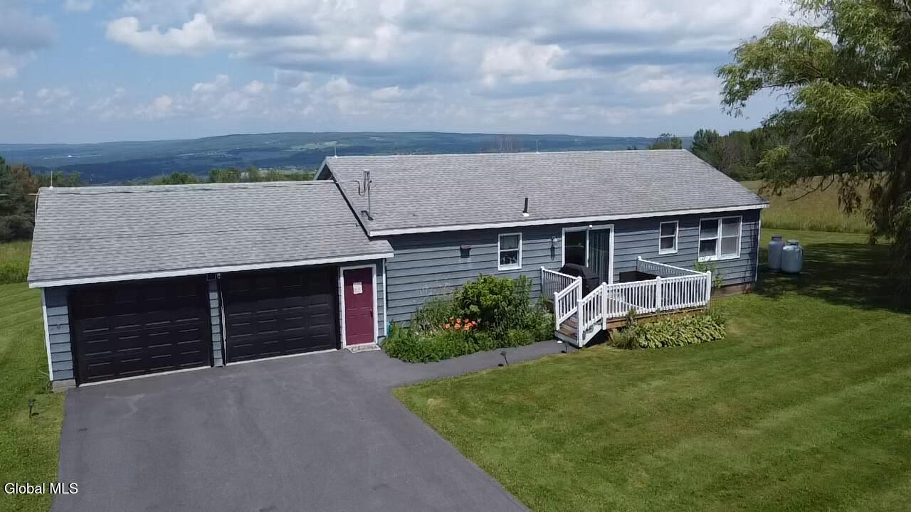 858 Oak Hill Road Esperance NY 12066