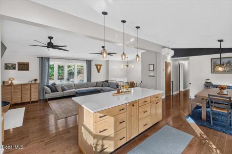 24 Pickering Lane Troy NY 12180