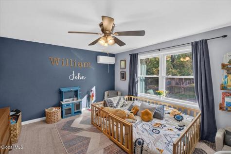 24 Pickering Lane Troy NY 12180